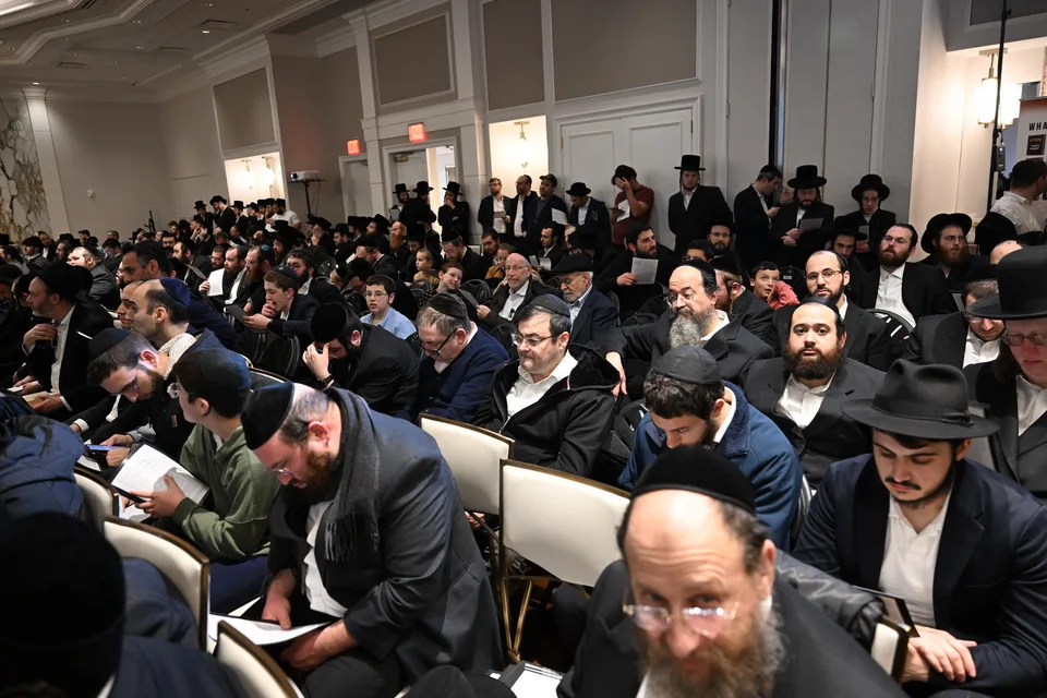 MDY Boro Park Shiur - Winter 5785 — photo 88