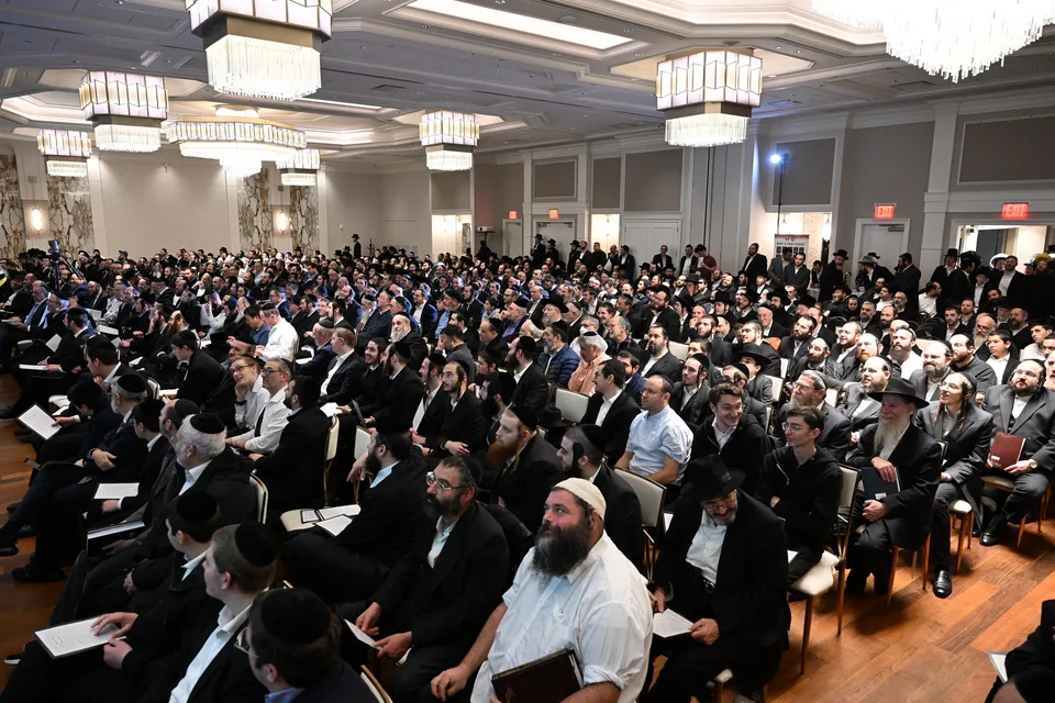 MDY Boro Park Shiur - Winter 5785 — photo 46
