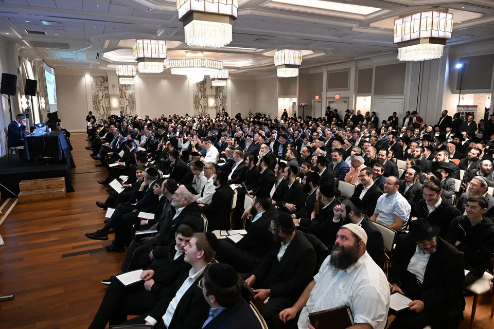 MDY Boro Park Shiur - Winter 5785 — photo 47