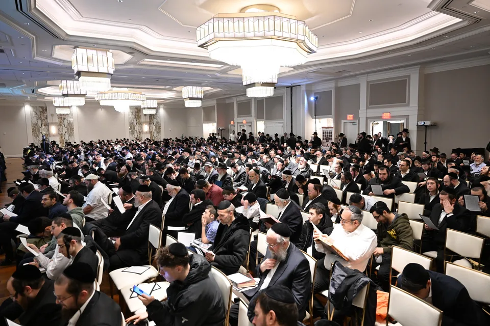 MDY Boro Park Shiur - Winter 5785 — photo 97