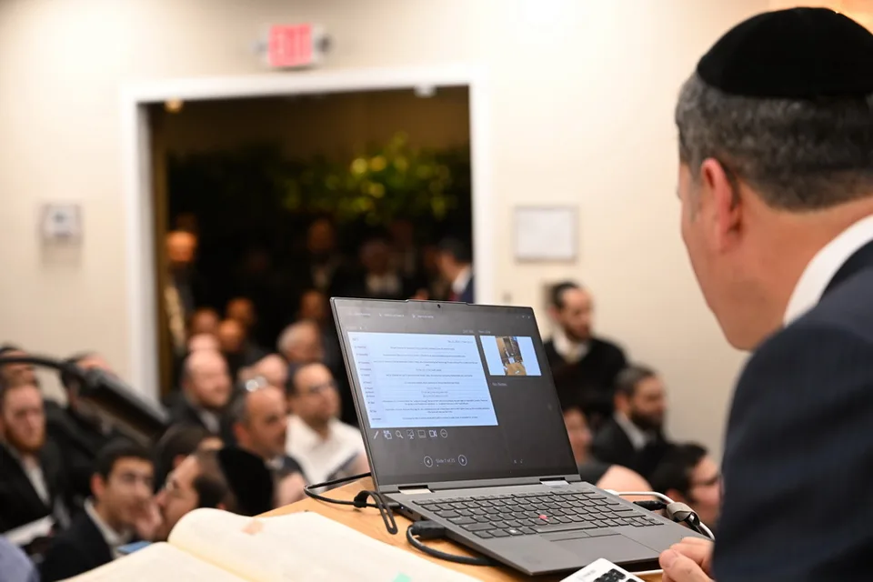 Shiur Motzei Shabbos — photo 85