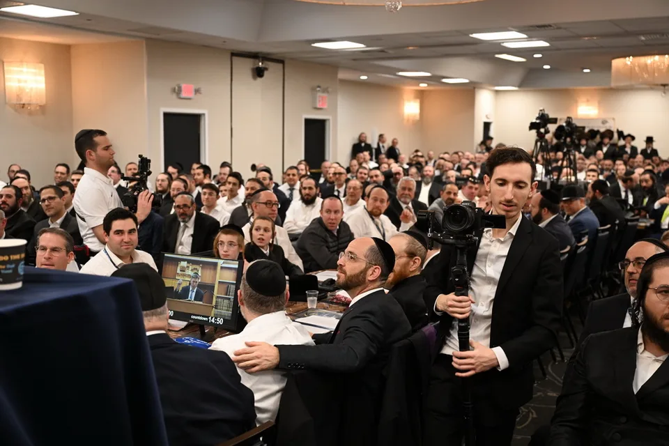 Shiur Motzei Shabbos — photo 99