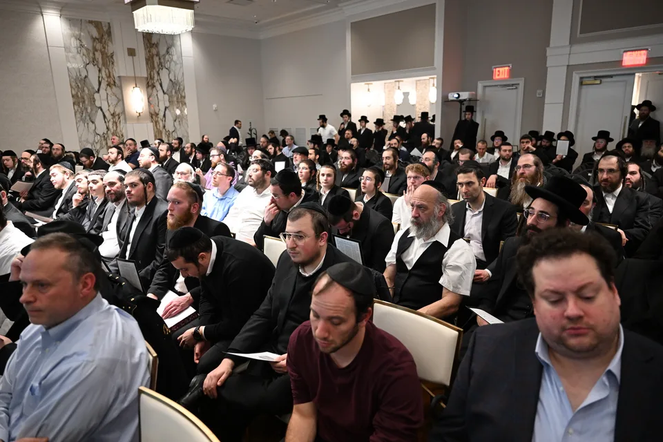 MDY Boro Park Shiur - Winter 5785 — photo 93