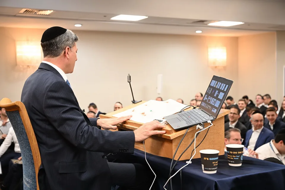 Shiur Motzei Shabbos — photo 16